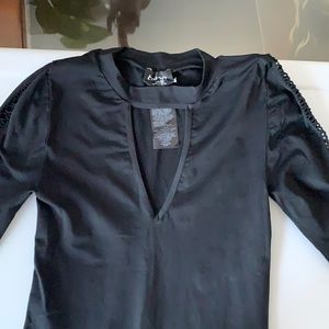 BEBE NEW black dress with V neck